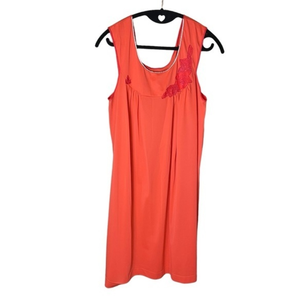 Lorraine Vintage Orange Embroidered Sleeveless‎ Nightgown Sleep Top Size Medium
